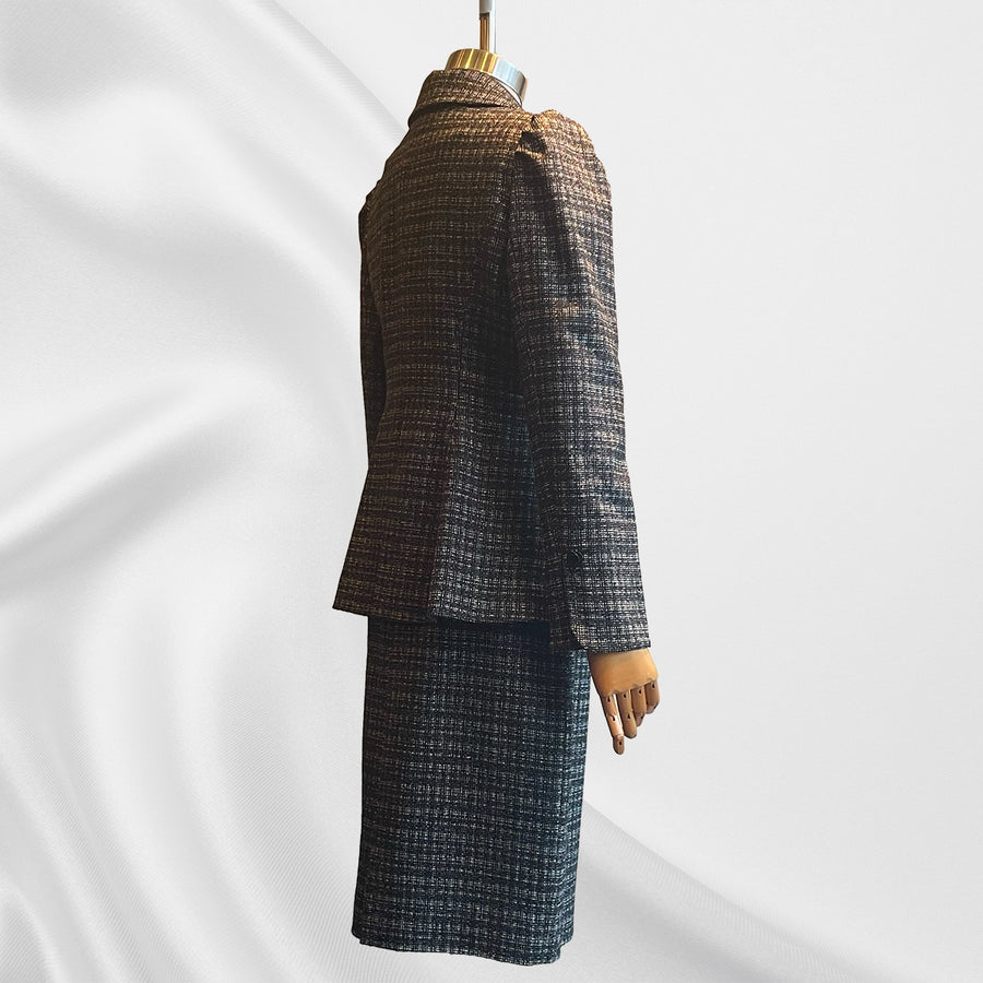 LE2301Suit ヘチマ衿フレアーロングジャケット&タイトスカート